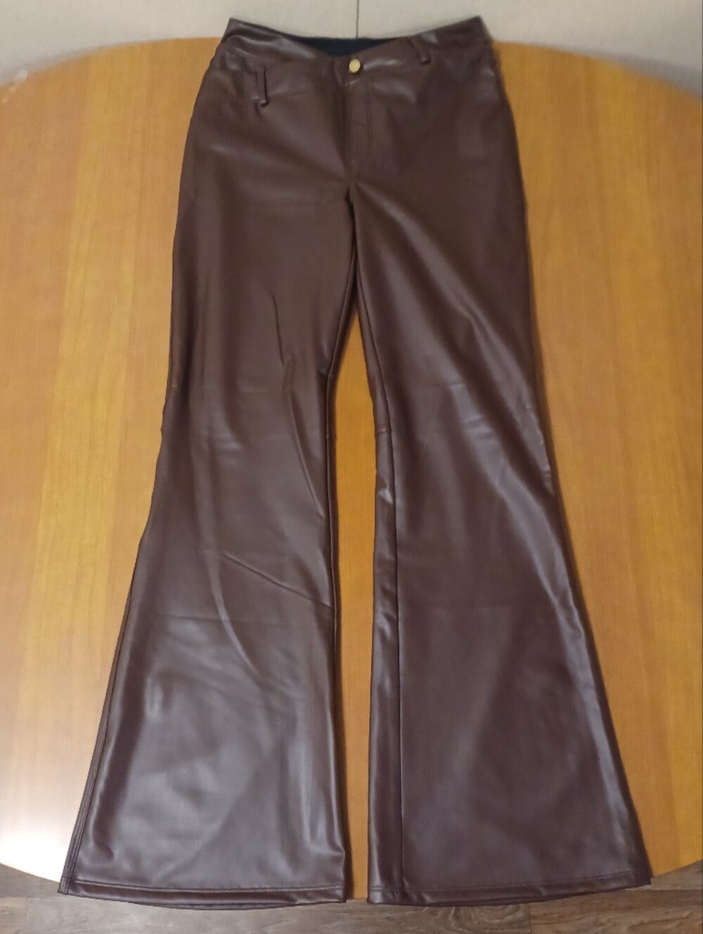 Halara Assymetric High Waisted Tummy Control PU Fleece Flare Pants Medium Brown